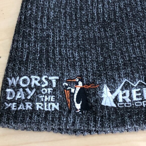 Columbia  REI Colab Beanie - Worst Day of the Year Run - Picture 2 of 7